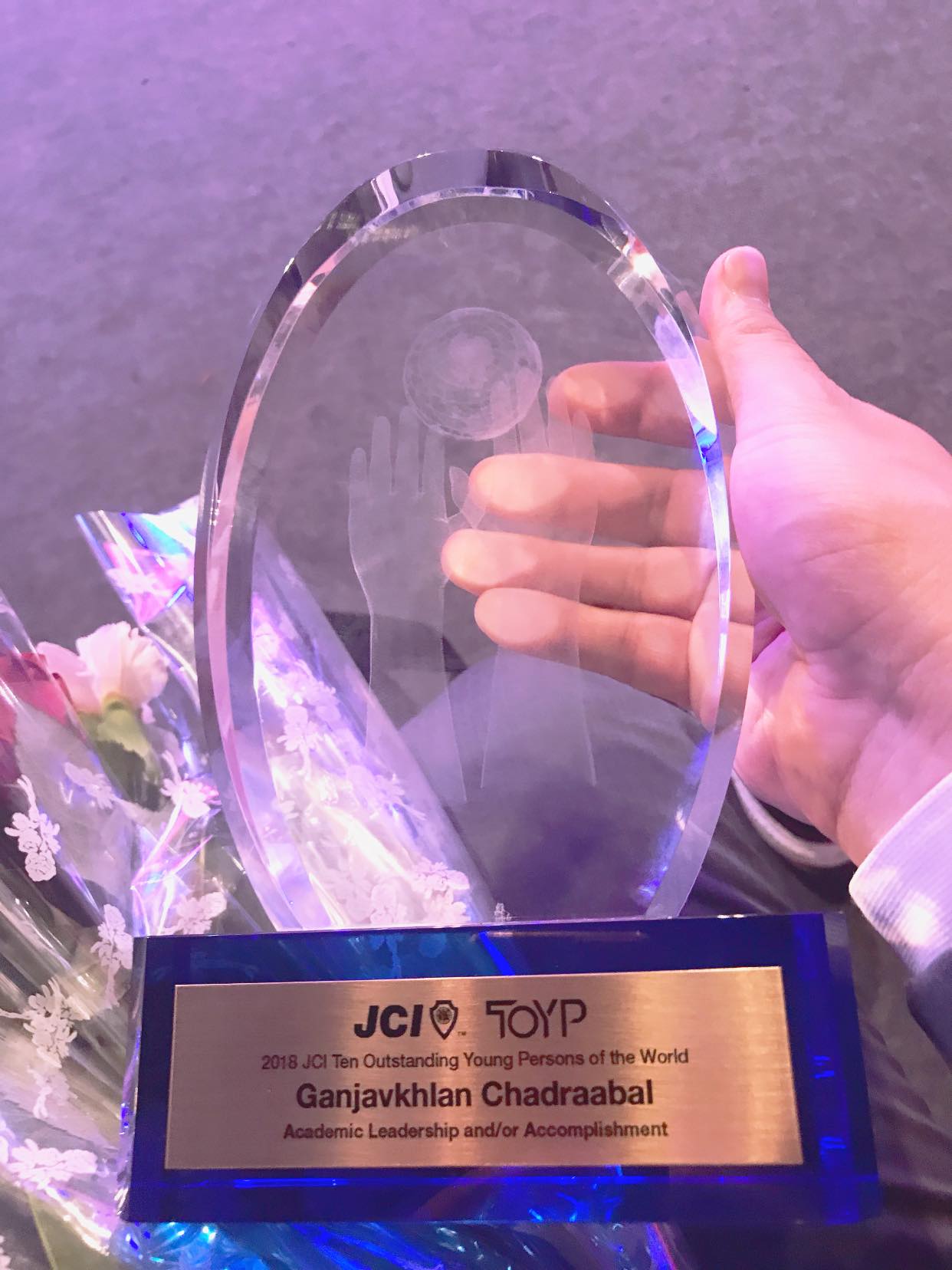 Our Founder Jack honorably received JCI WORLD TOYP Award! - Lantuun Dohio